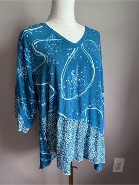 Blue Sky fair trade Vibrant Blue Abstract Print V-Neck Tunic summer boho hippie